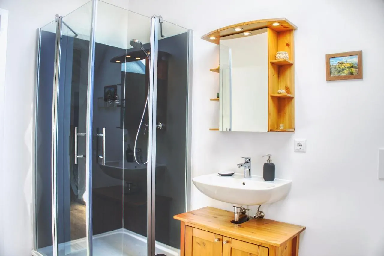 דירה Ilmmunster Luxus Apartment! Kueche, Balkon, Netflix, Parkplatz - 8 Personen גרמניה
